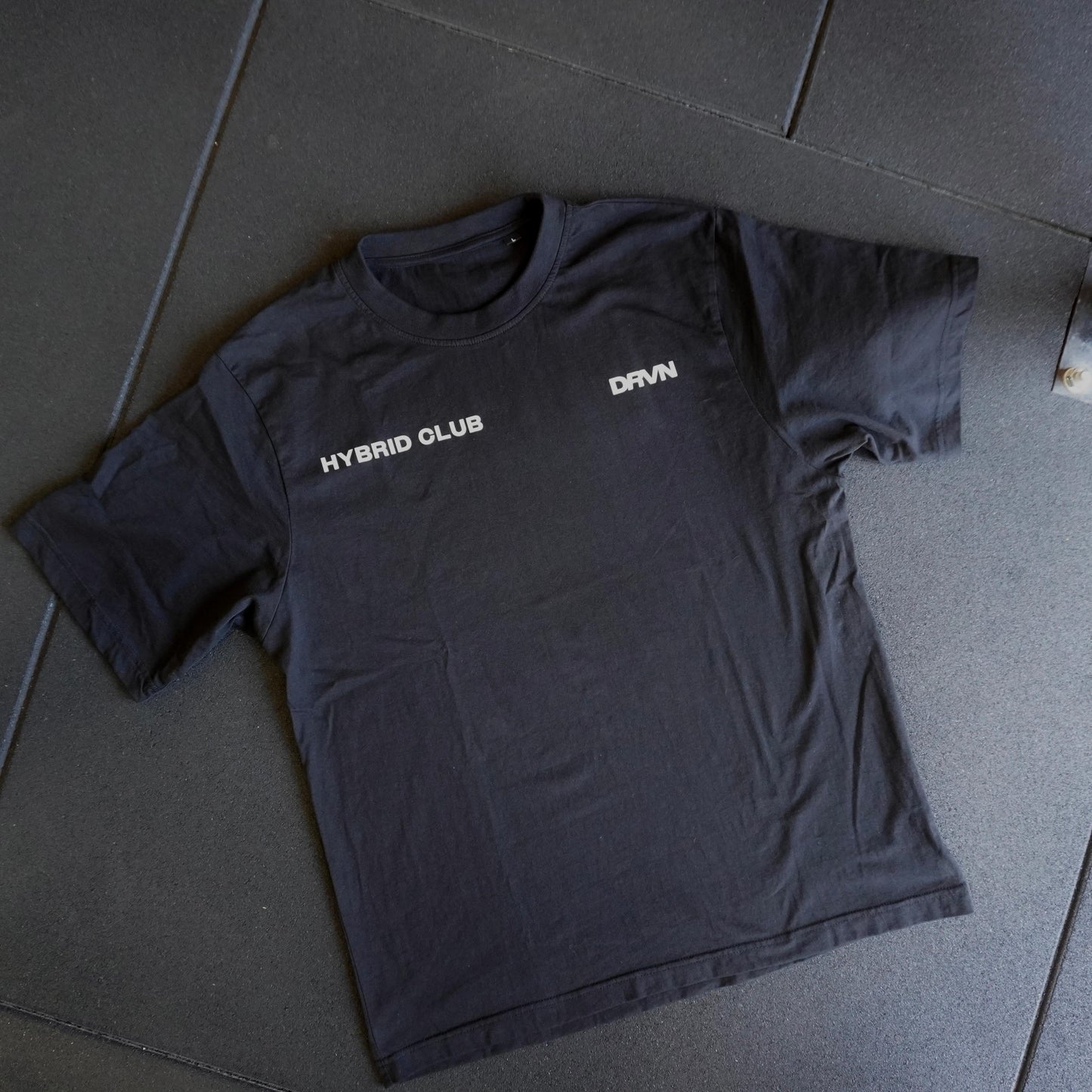 DRVN Tee "Hybrid Club"